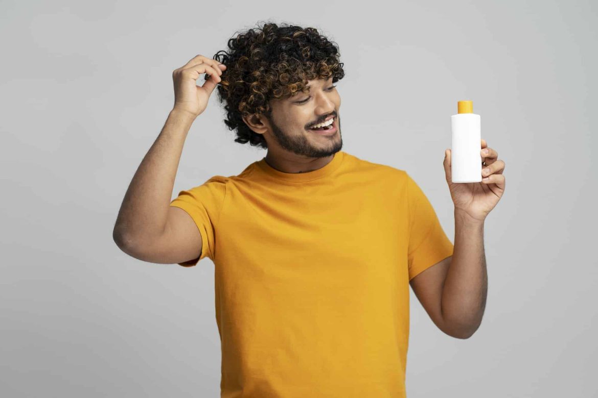 Shampoing bio pour cheveux bouclés : comment faire le choix idéal ?